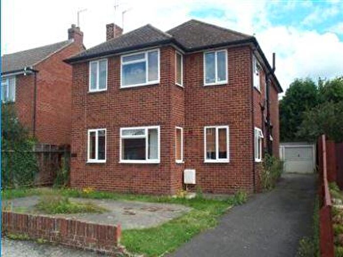 2 Bedroom Apartment To Rent In Brashfield Road, OX26