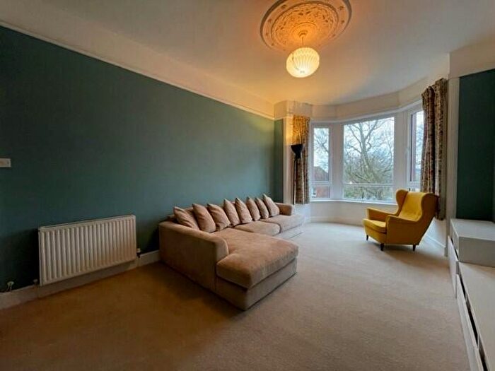 2 Bedroom Apartment To Rent In Onslow Drive, Dennistoun, G31