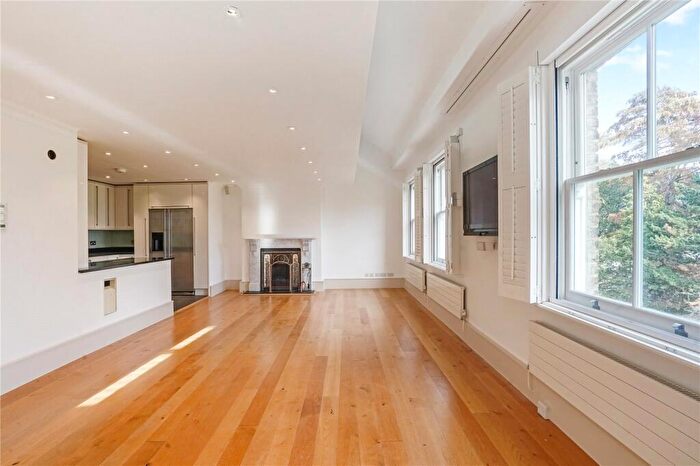 3 Bedroom Maisonette To Rent In Downside Crescent, London, NW3