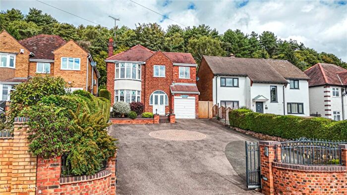 4 Bedroom Detached House For Sale In Lichfield Road, Hopwas, Tamworth, Staffordshire, B78