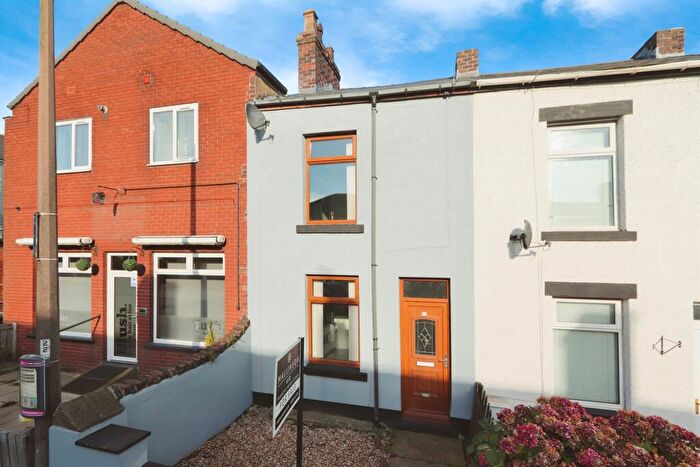 2 Bedroom Terraced House For Sale In Sheffield Road, Penistone, Sheffield, S36