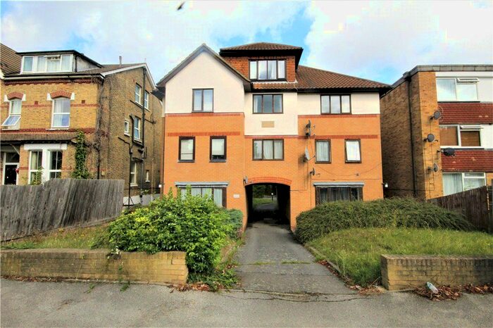 1 Bedroom Flat To Rent In Avenue Road, London, SE25
