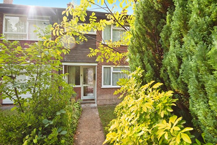 3 Bedroom Terraced House For Sale In Green Drift, Royston, SG8