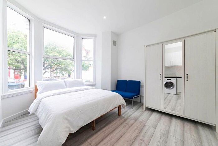 Studio To Rent In Callcott Road, London, (Council Tax, Gas And Water Included), NW6