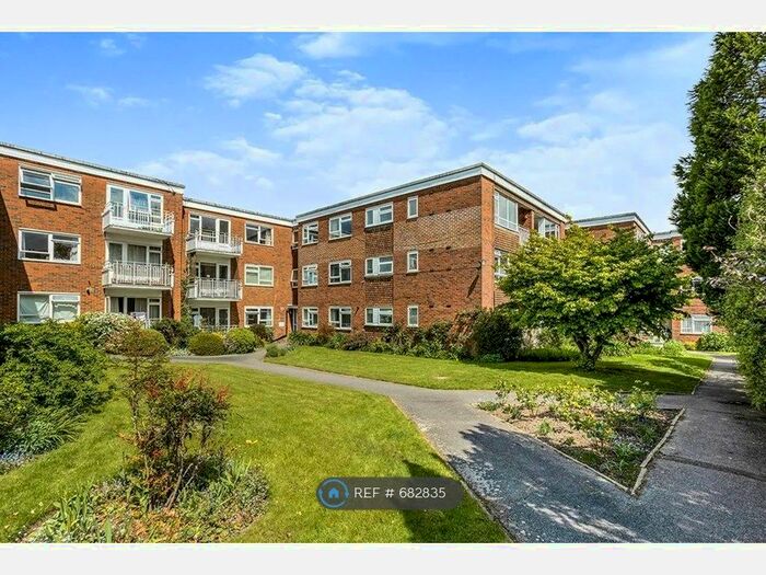 2 Bedroom Flat To Rent In Chilston Road, Tunbridge Wells, TN4