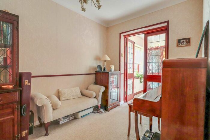 4 Bedroom Detached House For Sale In Buckland, Shoeburyness, SS3