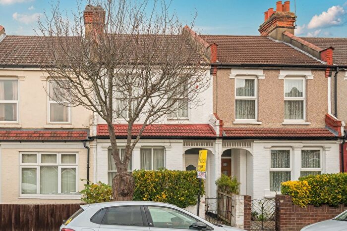 2 Bedroom Terraced House For Sale In Palmers Road, London, SW16