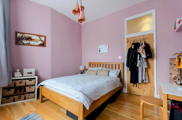 1 Bedroom Flat To Rent In Farnan Road, Streatham, London, SW16