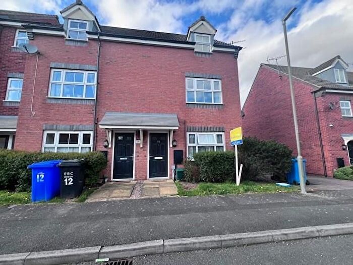 2 Bedroom Town House To Rent In Gough Grove, Long Eaton, Nottingham, NG10