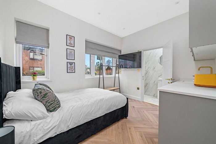 Studio To Rent In Dyers Lane, London, SW15