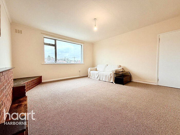 1 Bedroom Flat To Rent In Warley Court, Oldbury, B68