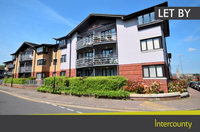 2 Bedroom Apartment To Rent In Station Street, Saffron Walden, Essex, CB11