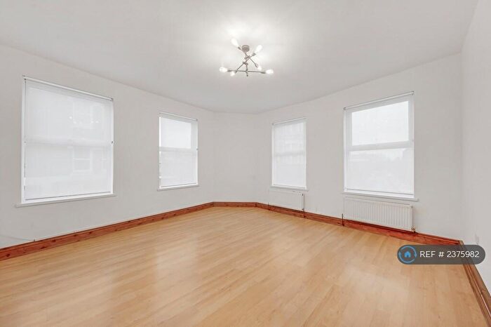 1 Bedroom Flat To Rent In Homerton High Street, London, E9