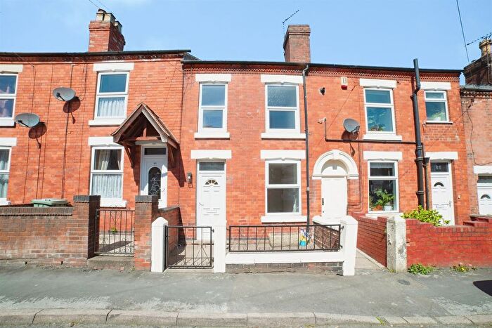 3 Bedroom Terraced House For Sale In Ray Street, Heanor, DE75