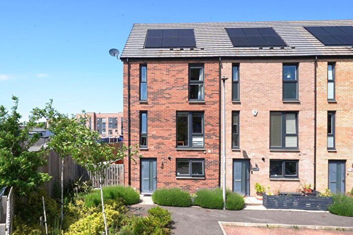 4 Bedroom Town House For Sale In Adamslaw Place, Portobello, Edinburgh, EH15
