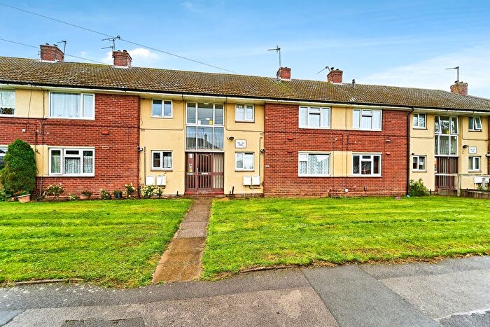 1 Bedroom Flat For Sale In Friary Crescent, Walsall, West Midlands, WS4