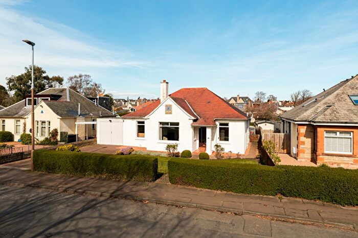3 Bedroom Detached Bungalow For Sale In Craigcrook Road, Edinburgh, EH4