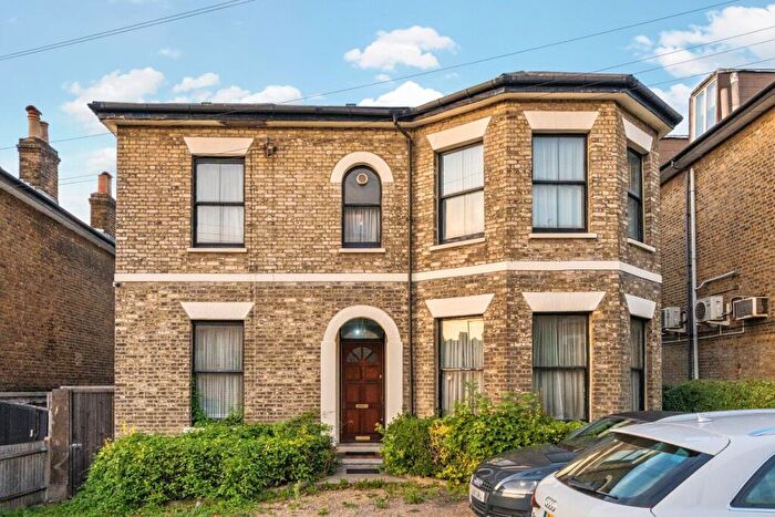 6 Bedroom Detached House For Sale In Thurlow Park Road, London, SE21