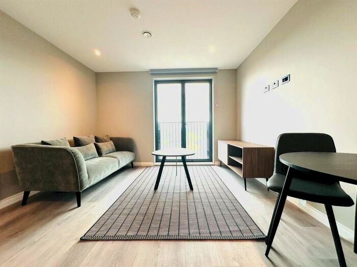 1 Bedroom Apartment To Rent In Springwell Gardens, Springwell Road, Leeds, LS12