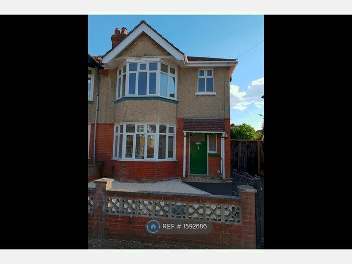 3 Bedroom Semi-Detached House To Rent In Granby Grove, Southampton, SO17