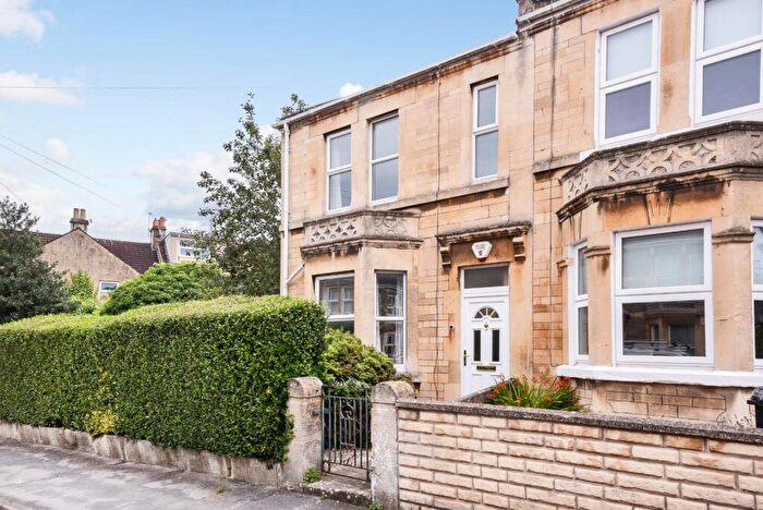 5 Bedroom End Of Terrace House To Rent In Third Avenue, Bath, BA2