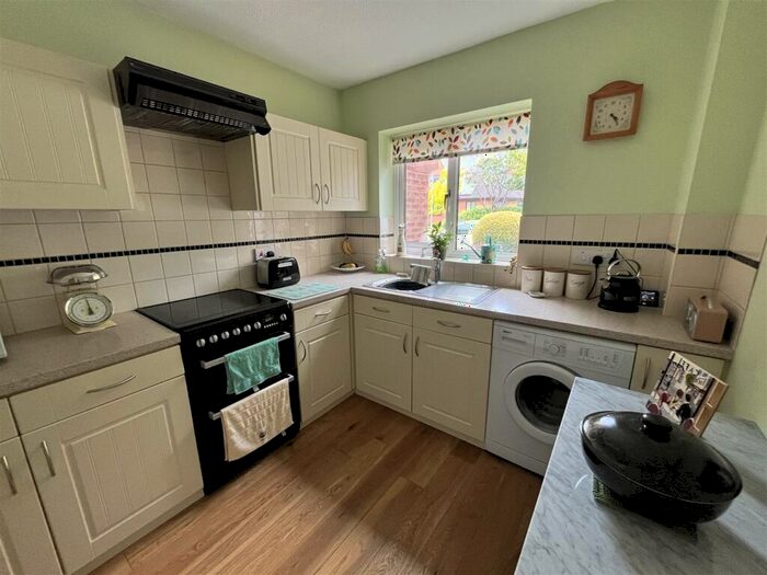 3 Bedroom Terraced House For Sale In Salway Drive, Salwayash, Bridport, DT6