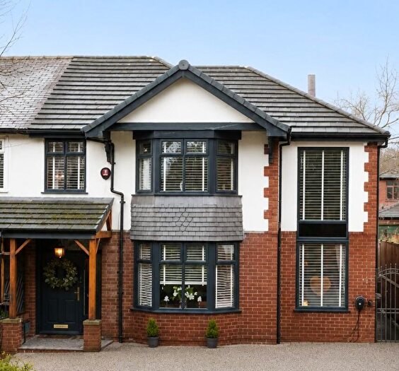 4 Bedroom Semi-Detached House For Sale In Smithills Dean Road, Bolton, BL1