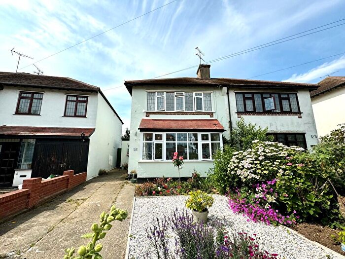 3 Bedroom Semi-Detached House For Sale In Glastonbury Chase, Westcliff-on-Sea, SS0