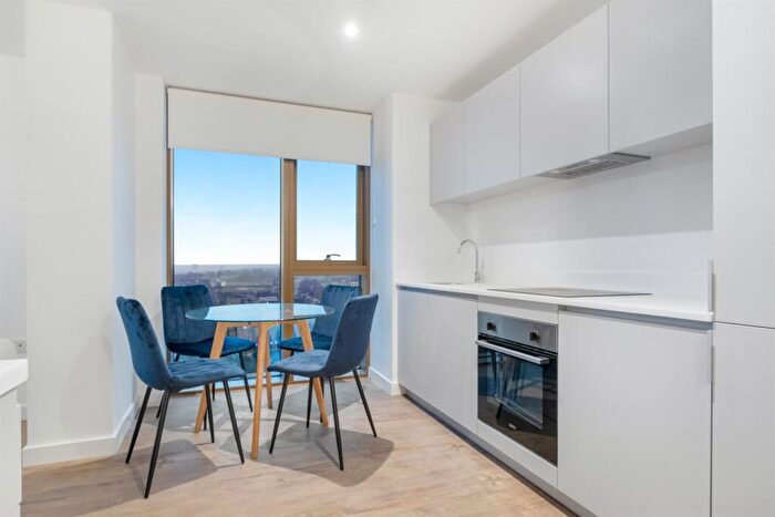2 Bedroom Apartment To Rent In South Central, Essex Street, Birmingham, B5