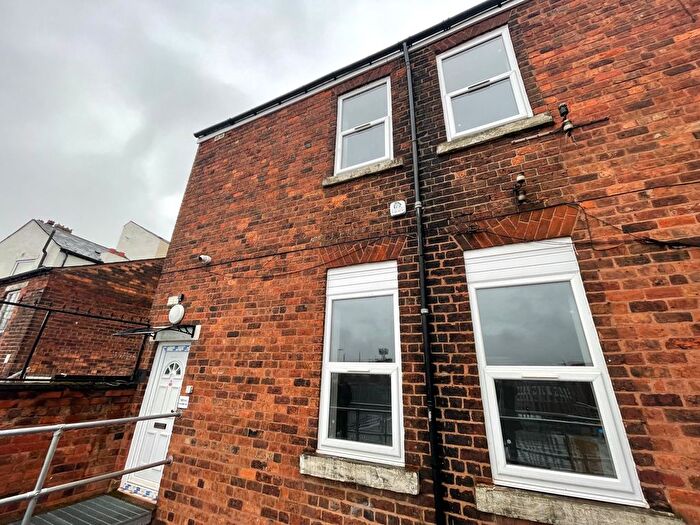 2 Bedroom Flat To Rent In Market Place, Wednesbury, WS10
