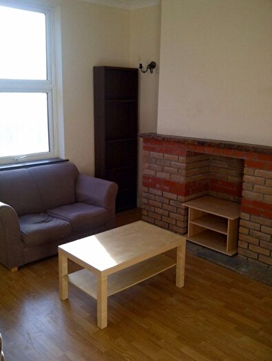 3 Bedroom Property To Rent In Thornville Street, Hyde Park, Leeds, LS6