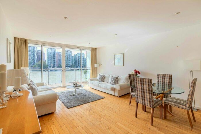 2 Bedroom Flat To Rent In Grosvenor Road, Pimlico, SW1V