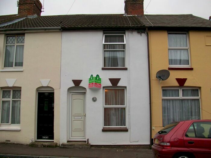 3 Bedroom Terraced House To Rent In St John's Road, Faversham, ME13