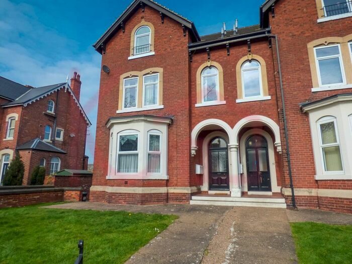 1 Bedroom Flat To Rent In Flat, Avenue Road, Wheatley, DN2