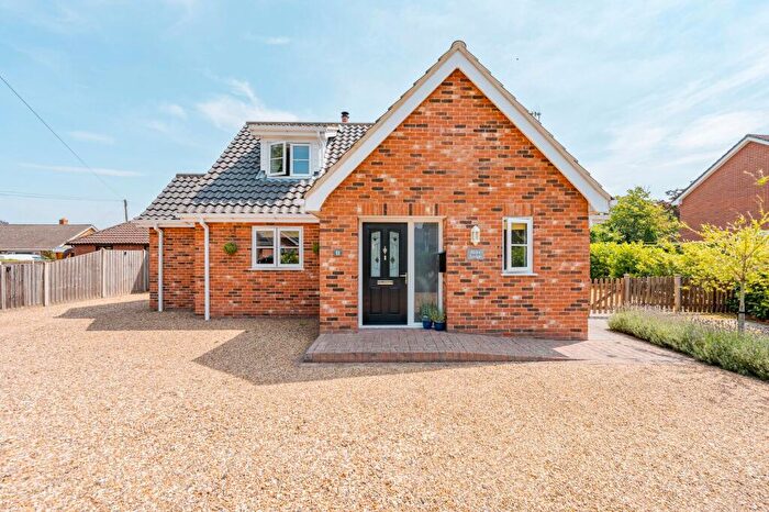 3 Bedroom Detached House For Sale In Station Road, Great Moulton, NR15