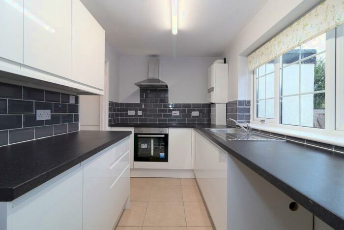 2 Bedroom Terraced House To Rent In Queen Street, Brentwood, CM14