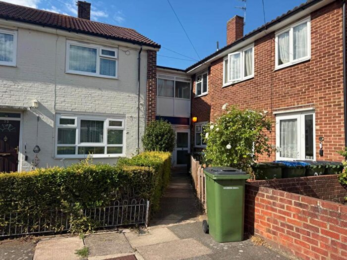 1 Bedroom Flat To Rent In Mottisfont Road, Abbey Wood, London, SE2