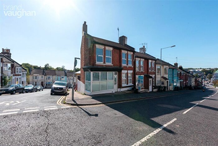 4 Bedroom End Of Terrace House To Rent In Bear Road, Brighton, East Sussex, BN2