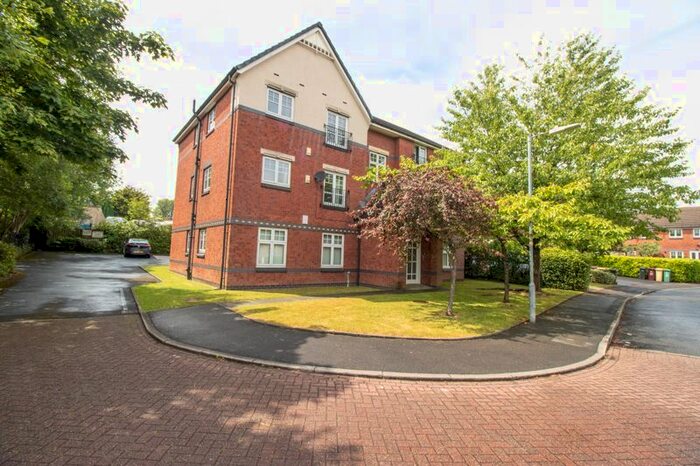 2 Bedroom Flat To Rent In Dixon Green Drive, Farnworth, Bolton, BL4