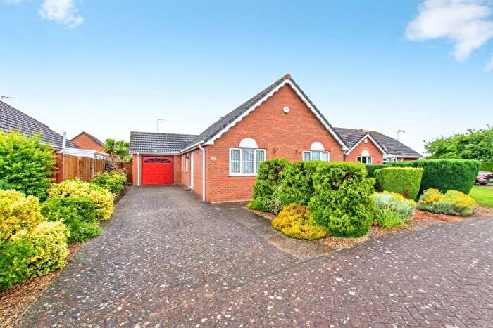 3 Bedroom Detached Bungalow For Sale In Midsummer Gardens, Long Sutton, Spalding, PE12