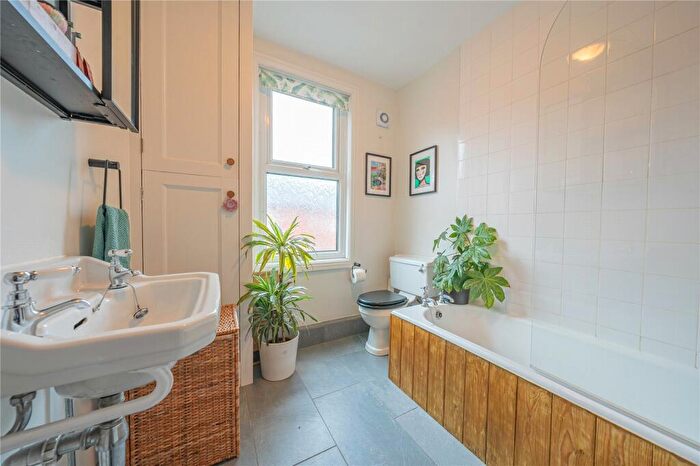 3 Bedroom Terraced House For Sale In Monk Bridge Grove, Leeds, West Yorkshire, LS6