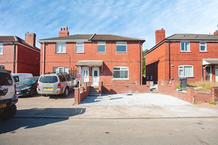 3 Bedroom Semi-Detached House For Sale In Bosville Street, Rotherham, S65