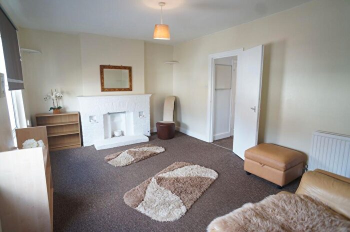 3 Bedroom Flat To Rent In Birkbeck Road, Sidcup, DA14