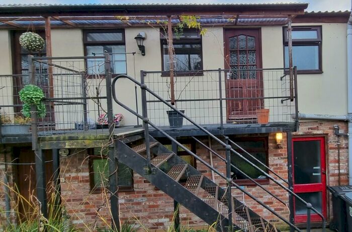 1 Bedroom Flat To Rent In Maristow Street, Westbury, Wiltshire, BA13