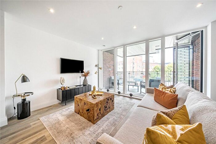 2 Bedroom Apartment For Sale In Tweedy Road, Bromley, BR1