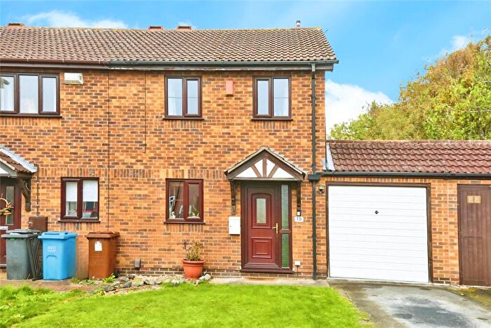 2 Bedroom End Of Terrace House For Sale In Armitage Drive, Long Eaton, Nottingham, Derbyshire, NG10