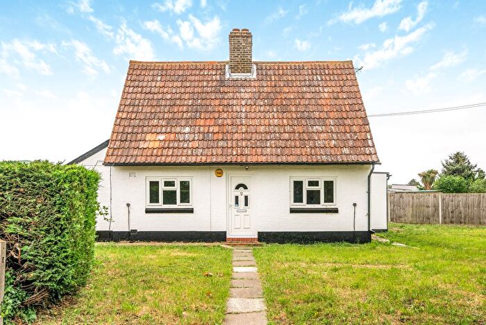 5 Bedroom Detached House To Rent In Smallholdings, Clockhouse Lane, Ashford, TW15
