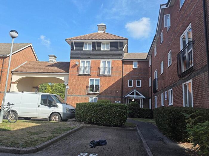 1 Bedroom Apartment To Rent In Mandeville Court, London, E4