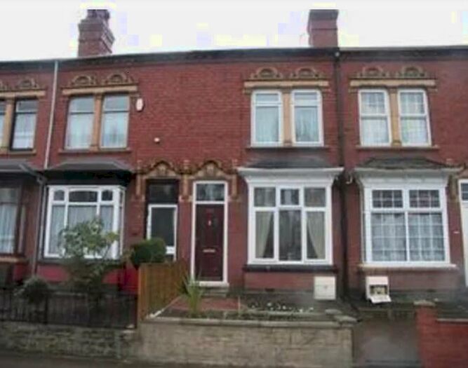 2 Bedroom Terraced House To Rent In Portland Road, Smethwick, Birmingham, West Midlands, B17