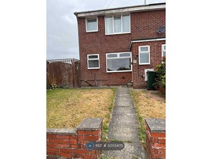 1 Bedroom Flat To Rent In Flanderwell, Rotherham, S66